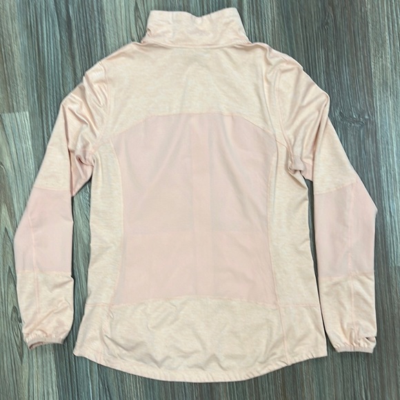 Columbia women’s light jacket large. Vented The color is  peach. - Picture 2 of 10